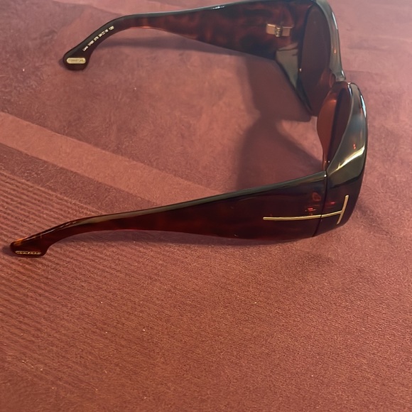 Tom ford sunglasses - Picture 3 of 3